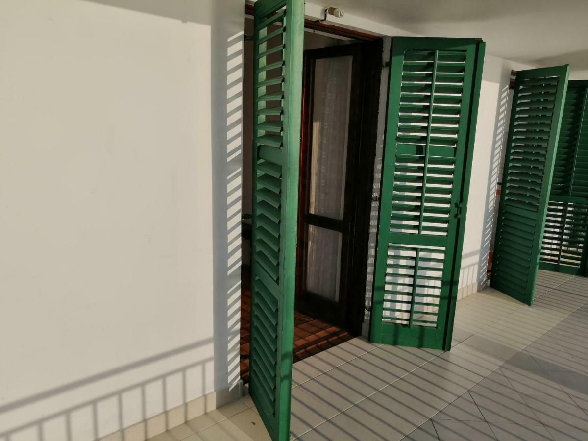 Apartmani Marin 셀리네 외부 사진